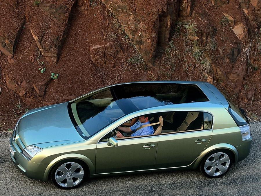  Opel Signum 2 Concept 2001 года  (фото 13 из 25)